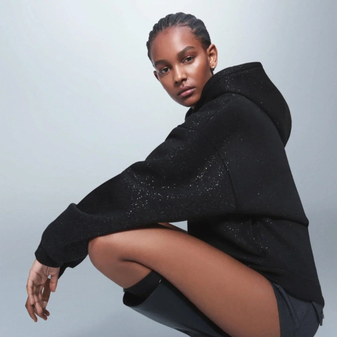 Adoptez le sweat à capuche à paillettes qui change tout